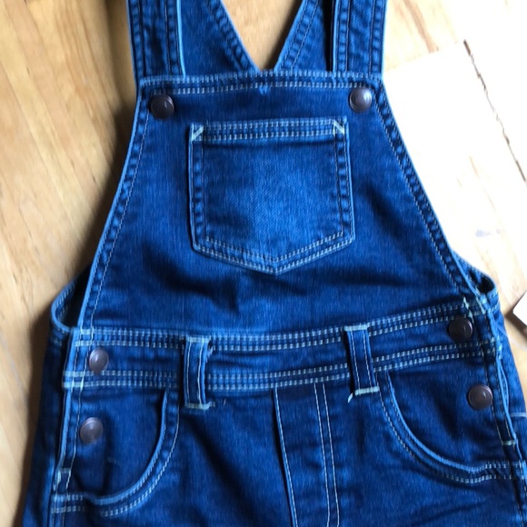 Overalls 👖 - Picture 2 of 4